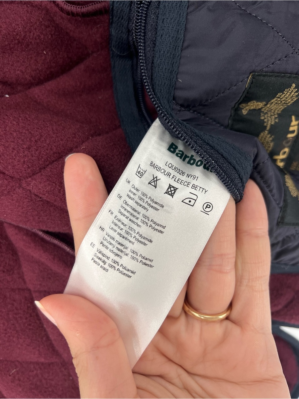 Barbour Betty Preppy Quilted Navy Diamond-Quilt Vest with Maroon Lining 10 NWT - Picture 7 of 7